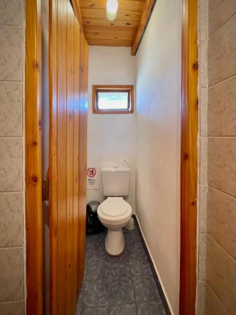 Hostal Del Rio El Bolson Ngoại thất bức ảnh